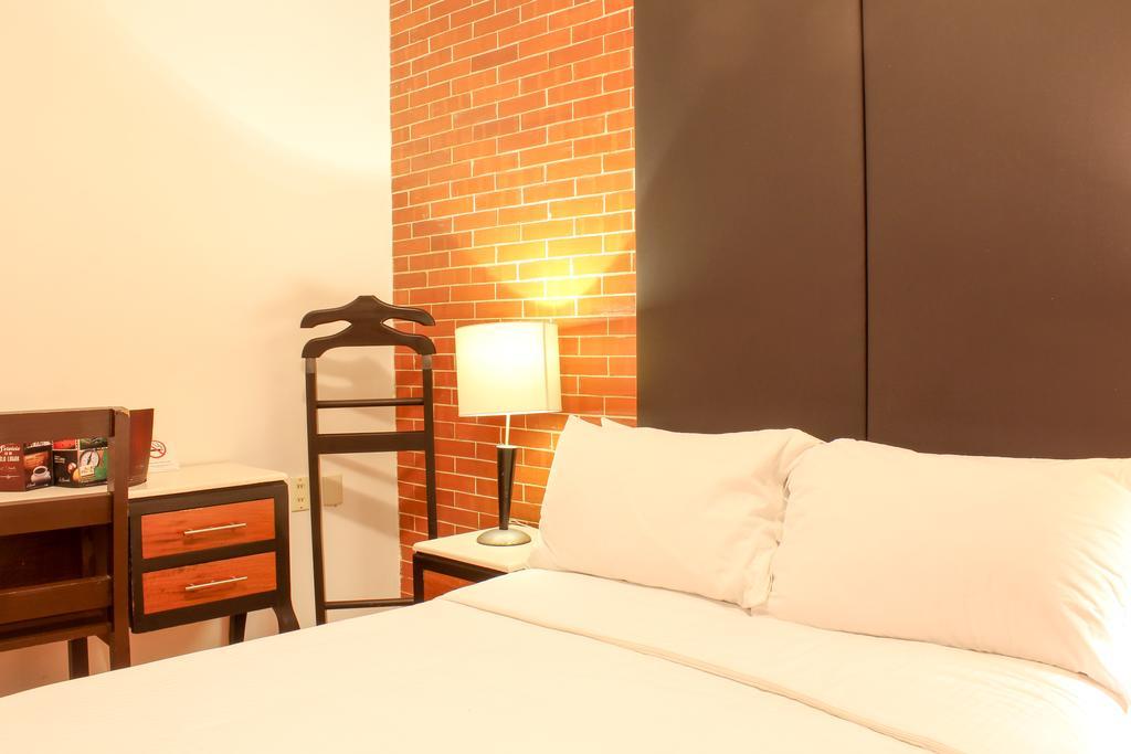 Hotel Santa Fe Tlatlauquitepec Bagian luar foto