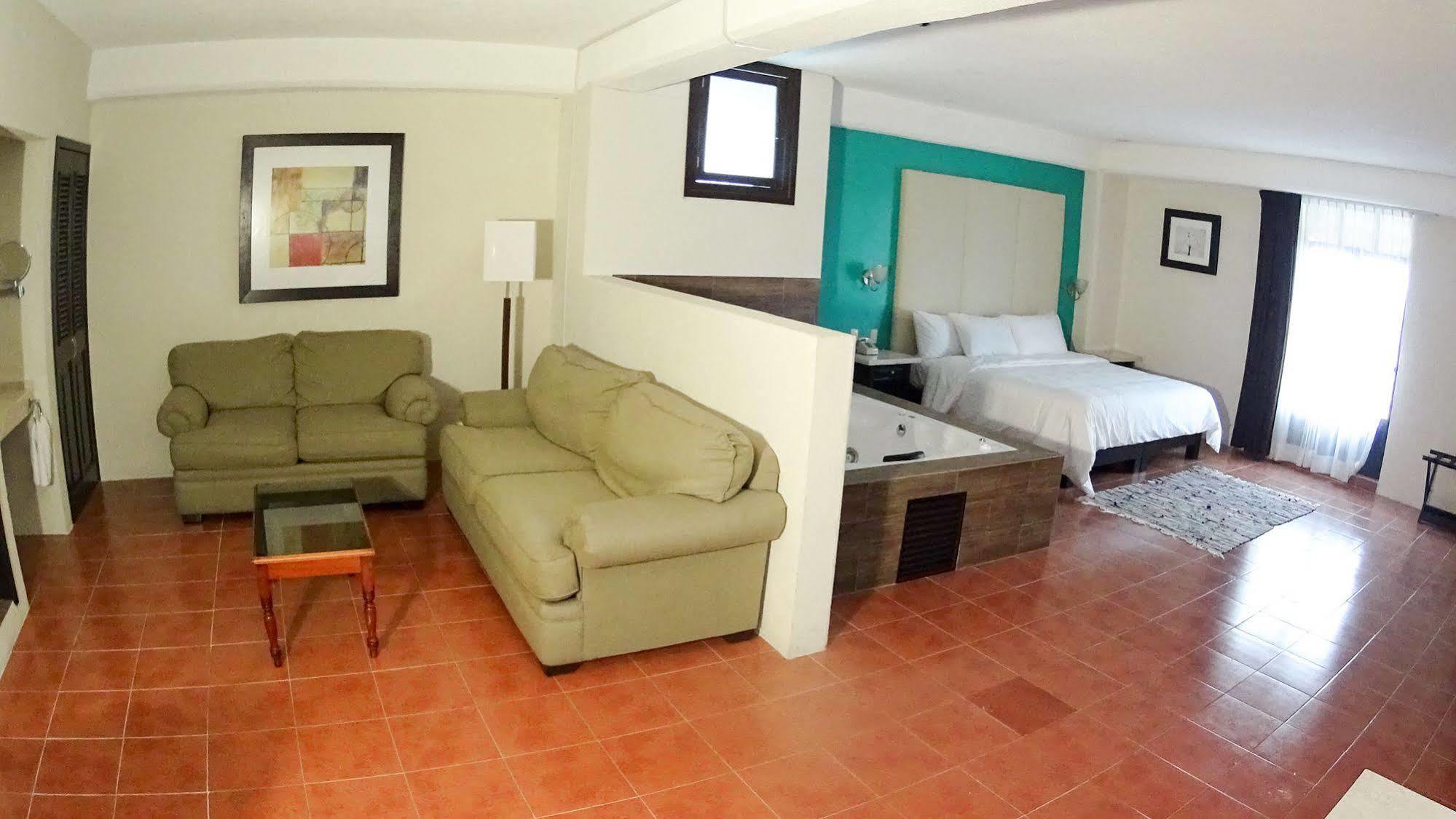 Hotel Santa Fe Tlatlauquitepec Bagian luar foto